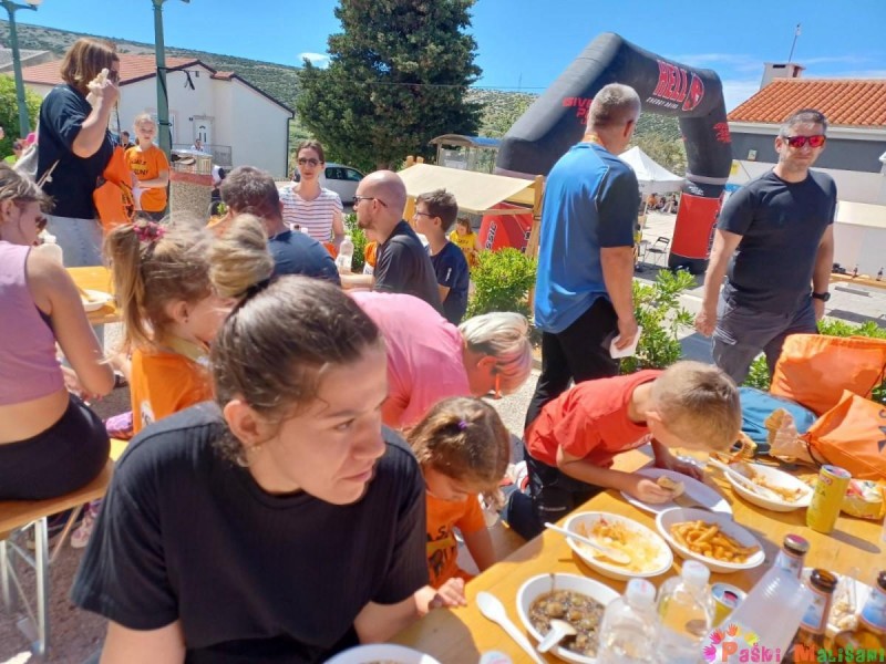 WhatsApp-Image-2024-05-06-at-125504